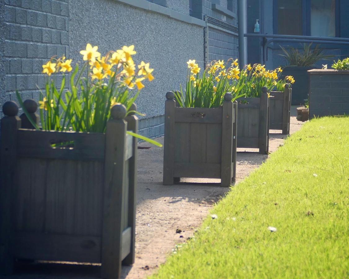 West Point House Hotel Barrow-in-Furness Exterior photo